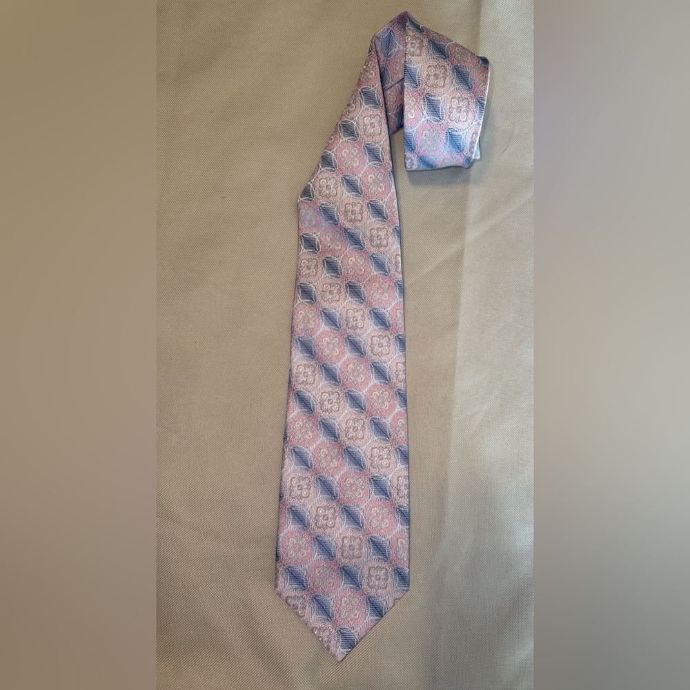 💰Bruno Piattelli XL Handmade 100% Silk Pink Blue Geometric Floral Neck Tie
